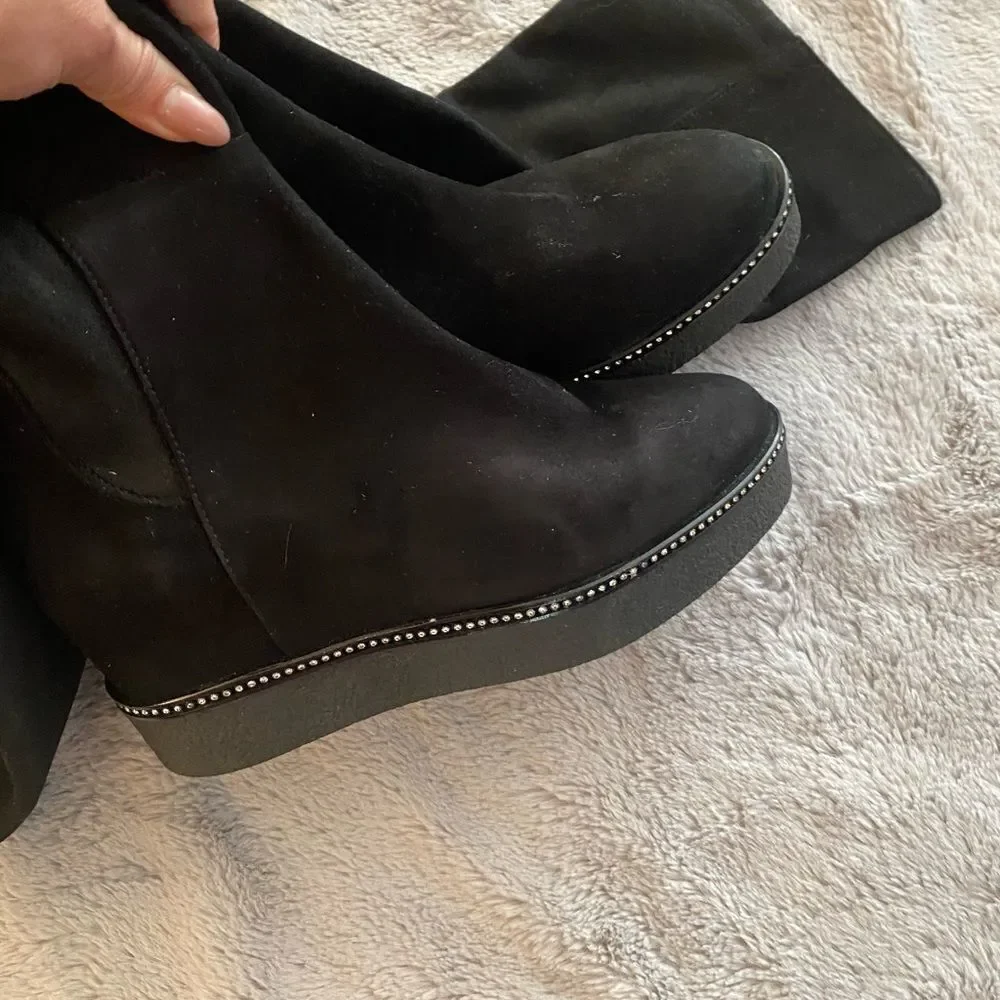 Baldinini crystal embellished over knee suede boots, size 38(7,5)